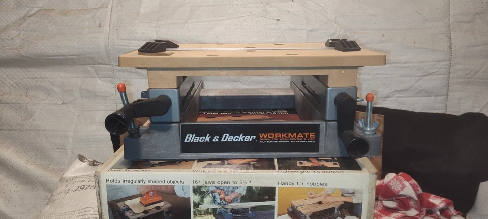 Black & Decker Workmate 79-020 Type 1 Bench Top 16" Work Center & Vise Tilt Top - Image 2 of 4
