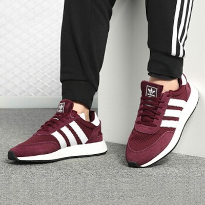 d97210 adidas