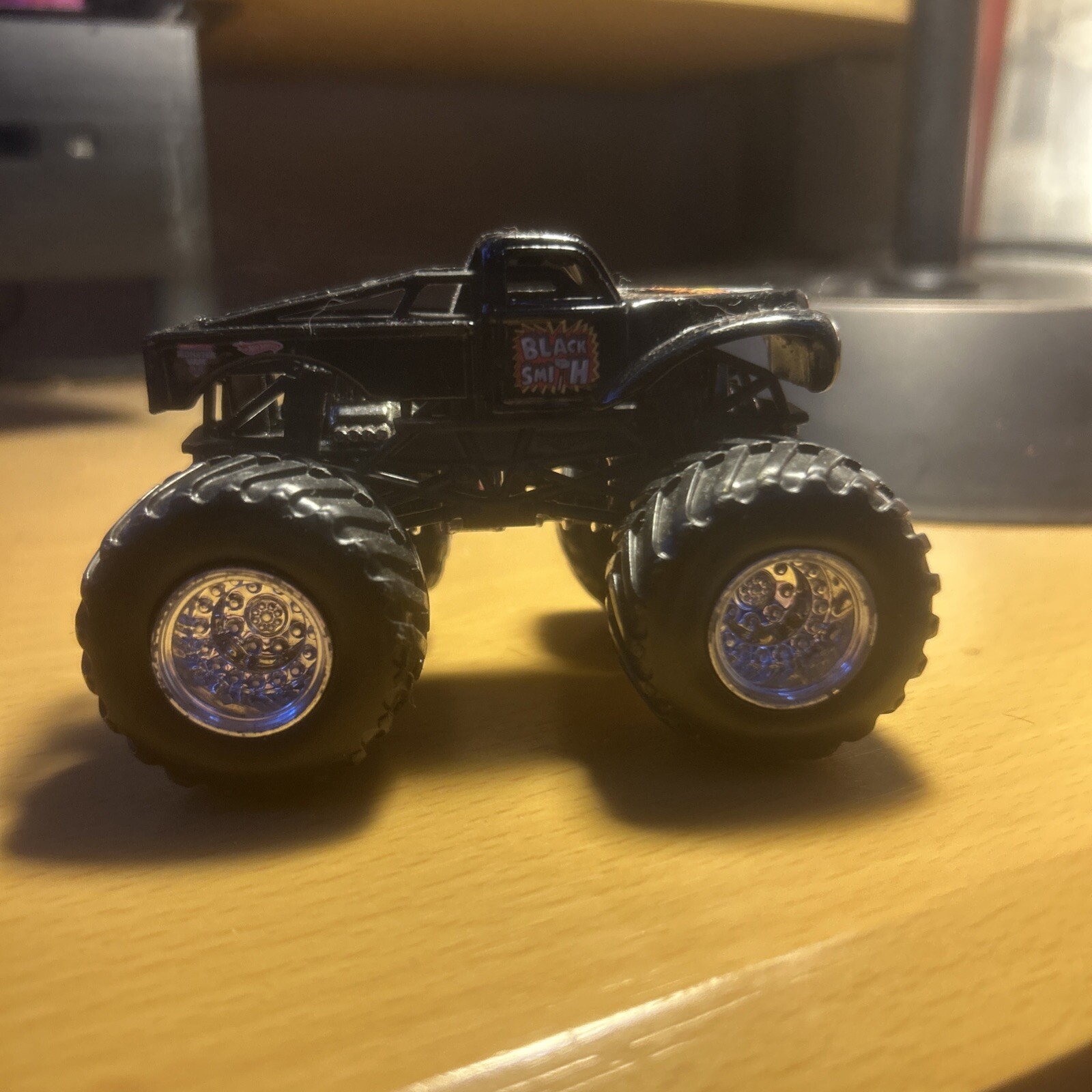 Picture 1 of 3