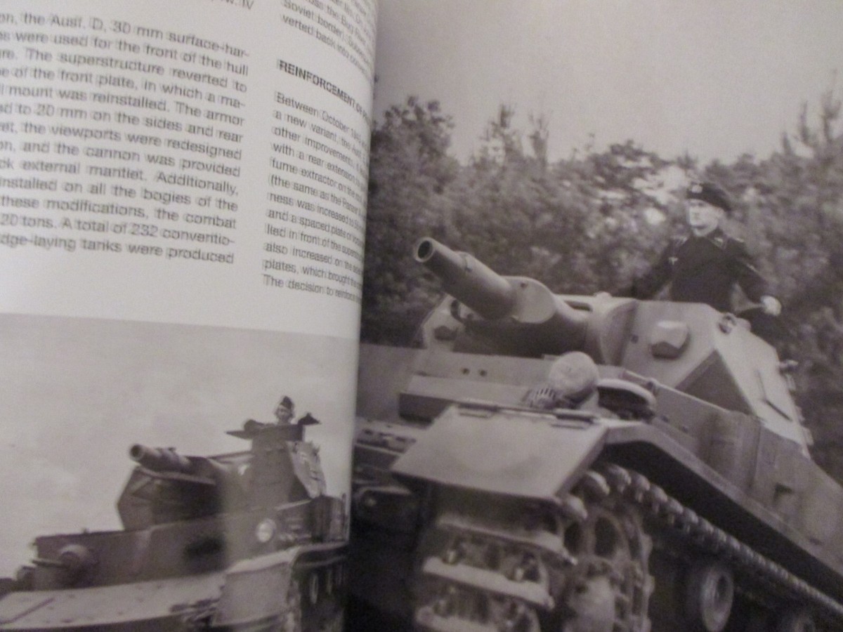 洋書 Tanks of the Wehrmacht WWII ABT 502 Tanks of the Wehrmacht WWII – RZM Imports Inc