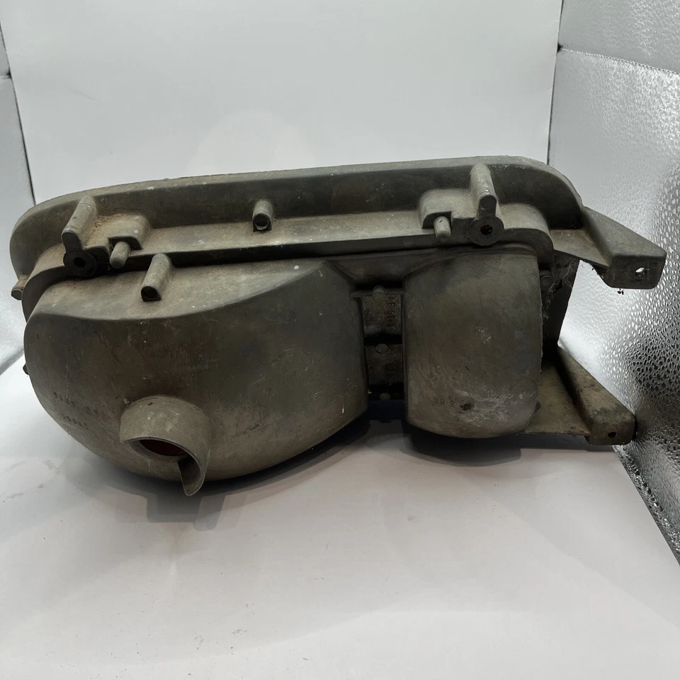 Conjunto de luces traseras Plymouth Barracuda Cda 1970 lado del pasajero derecho MoPar Foto 3 de 4