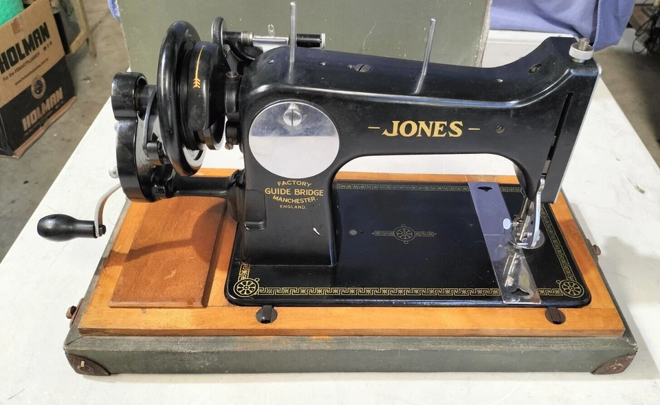 Antique Sewing Machine Scarce Jones Hand Crank D53 Jones -untested unrestored AF - image 2 of 4