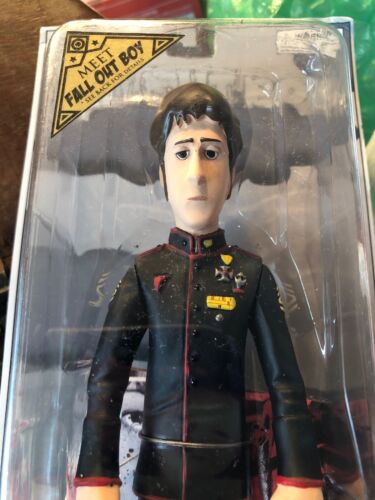 2006 Sota Toys Fall Out Boy Complete Figure Set Joe Andy Pete Patrick MOC - Picture 1 of 6