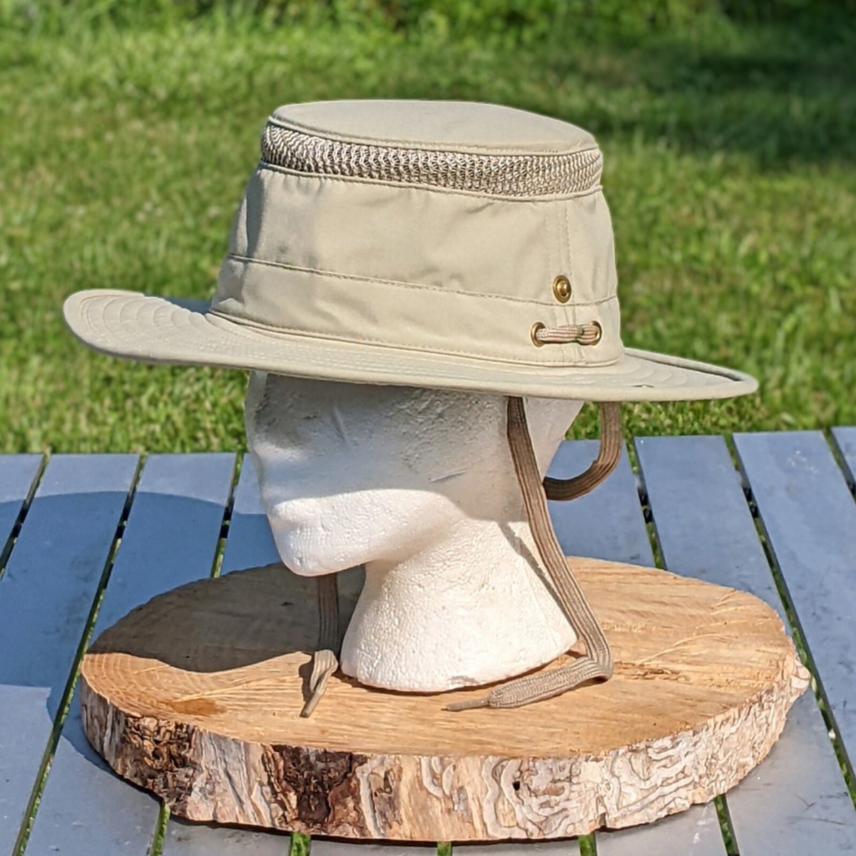 Tilley Endurables Hat Airflo Classic LTM3 Size 7 Snap Up Brim