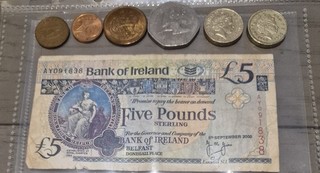 Bank of Ireland Banknote & Coins Job Lot