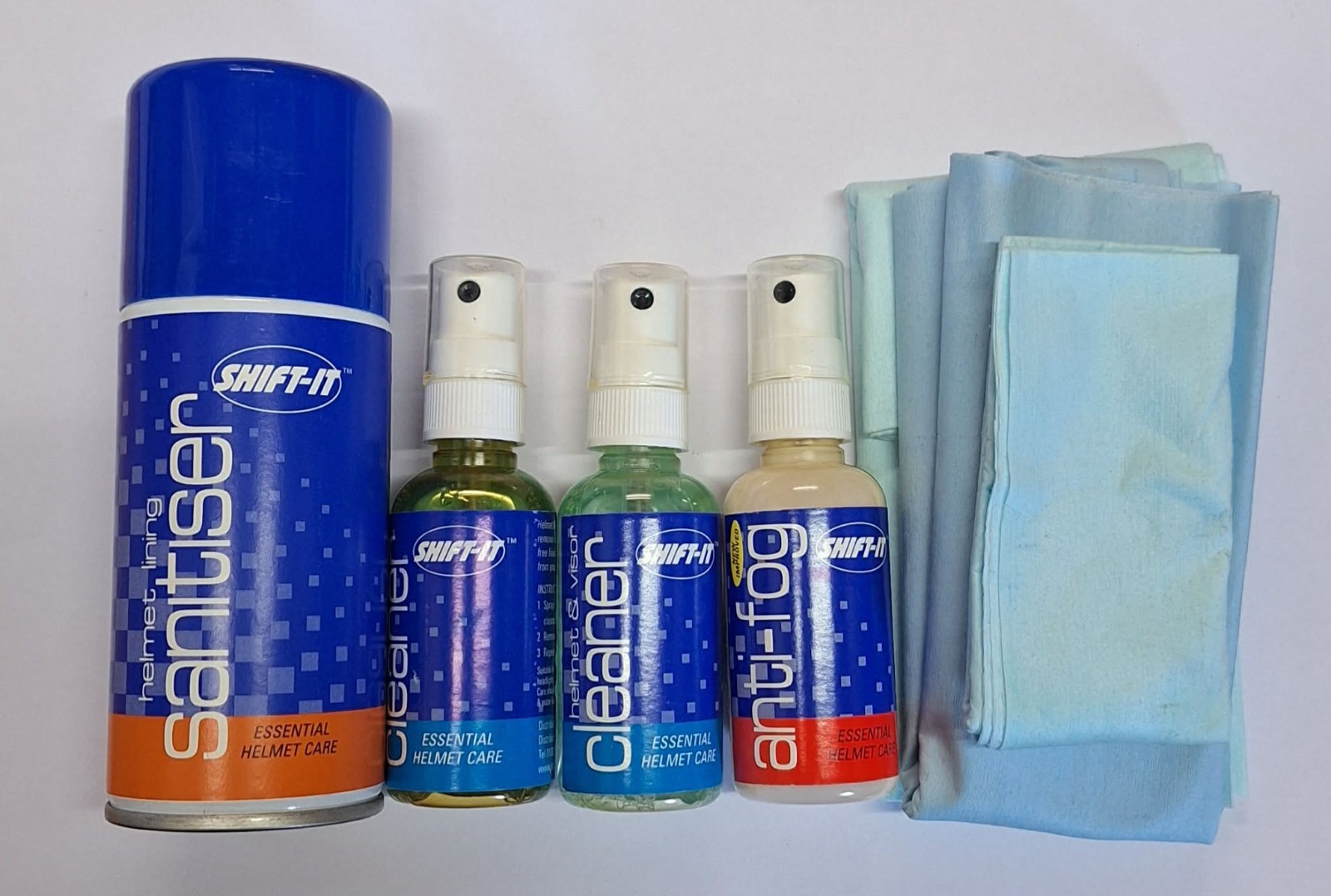 Shift-It Comlete Helmet Care Kit Helmet Cleaner Sanitiser Anti Fog Cloth BC23734