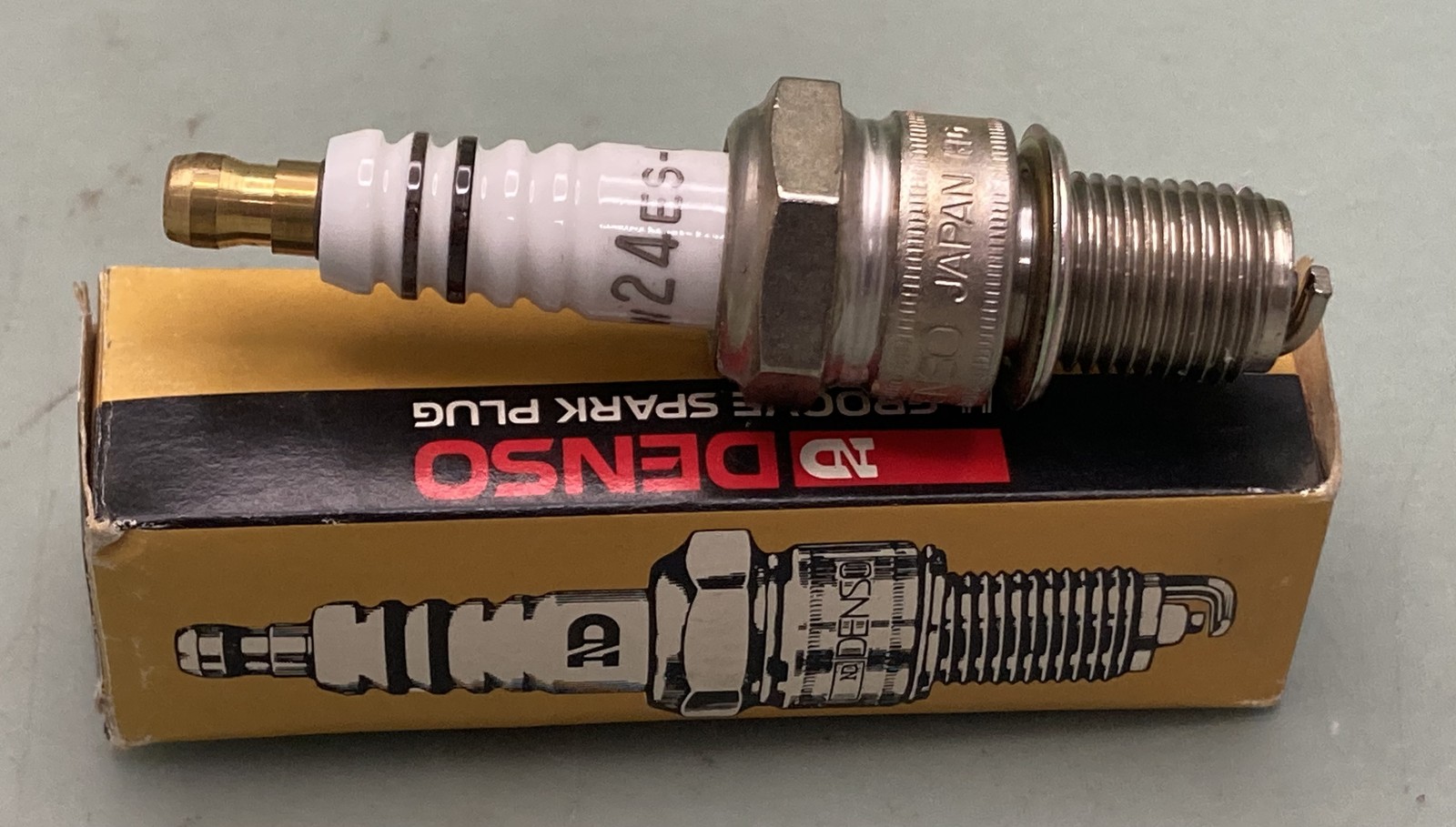 New Genuine Denso W24ES-U, U-Groove Spark Plug