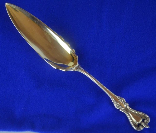TOWLE STERLING SILVER LARGE JELLY KNIFE - OLD COLONIAL PATTERN - 41.4 GRAMS