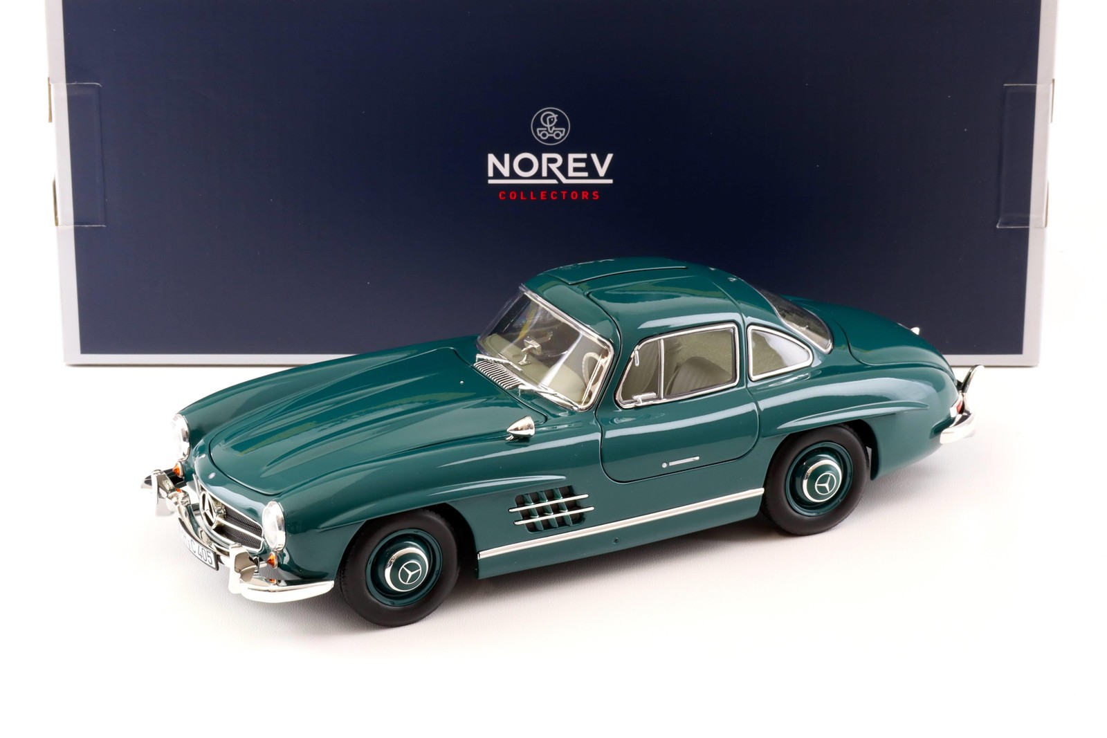 1:18 NOREV Mercedes 300 Sl Gullwing 1954 Green