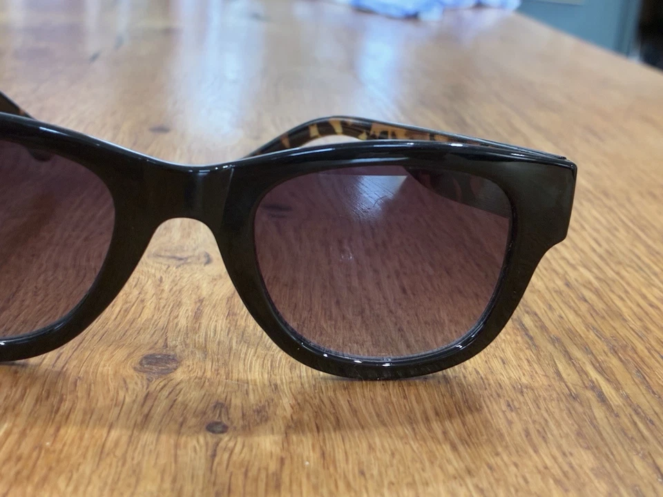 Lucky Brand Cat 3 Tortoiseshell Sunglasses Secondhand - Image 3 of 4