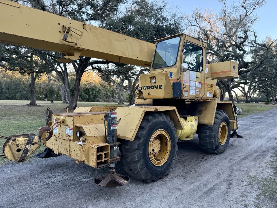 Grove RT522 22-Ton Rough Terrain Crane - 4X4 - DUETZ DIESEL ...