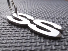 Keyring For SS SUPER SPORT CHEVROLET CAMARO IMPALA CAPRICE CHEVELLE V8 keychain