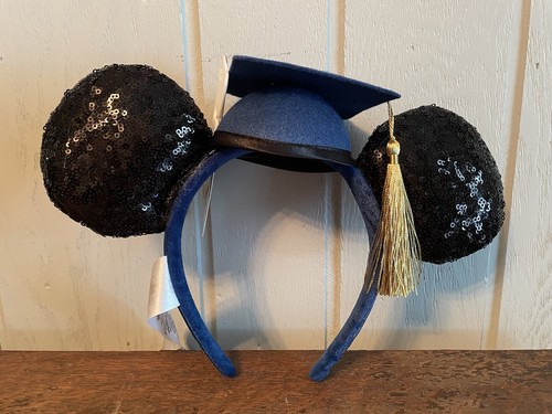 Buy Disney Parks 2022 Graduation Minnie 