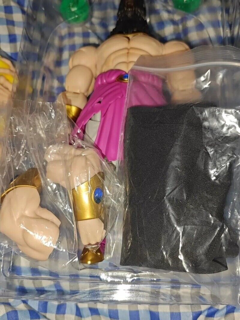 KONG Studio Beast Deities B012L Fenrir Broli Long Hair Ver KONG Studio Beast Deities B012L Fenrir Broli Long Hair Ver