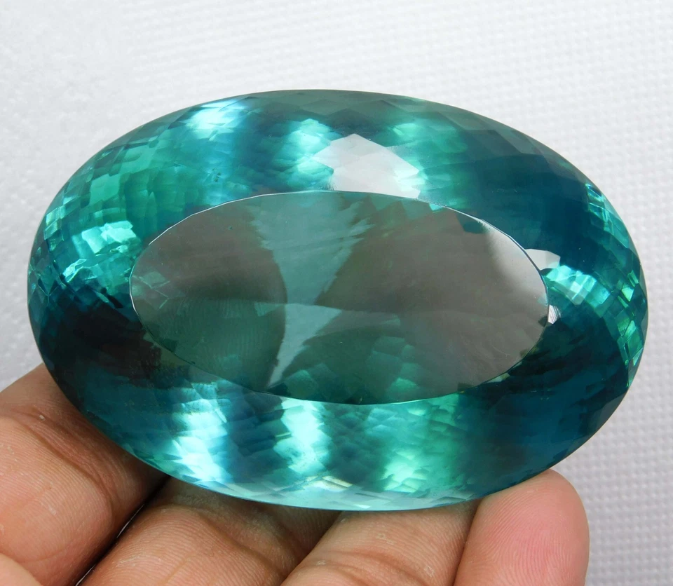 Certified 645.25 Ct Natural Blue Aquamarine Oval Cut AAA+ Brazil Rare Gemstone - Image 3 of 4
