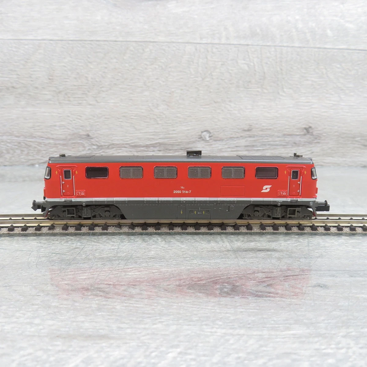 ARNOLD HN2152 - N - ÖBB - Diesellok 2050 018-7 - Digital - OVP - #BC22583