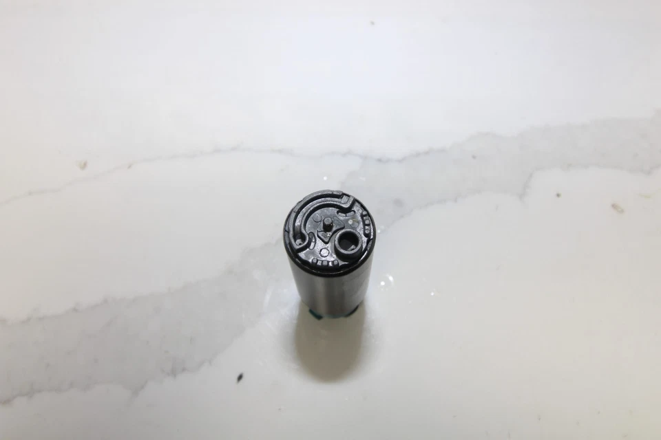 *USADO* BOMBA DE COMBUSTIBLE AEM 340 LPH DEL MERCADO DE ACCESORIOS PARA 08-21 SUBARU WRX/STI Foto 4 de 4