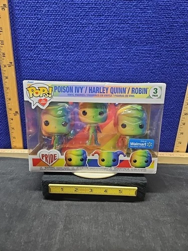 Funko Pop! Vinyl: DC Universe - Poison Ivy / Harley Quinn / Robin - 3 Pack Pride