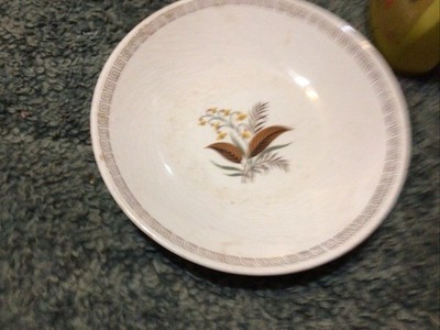 4 Vintage Cunningham & Pickett Spring Violet Dinner Plates W/ 22KT Gold Trim
