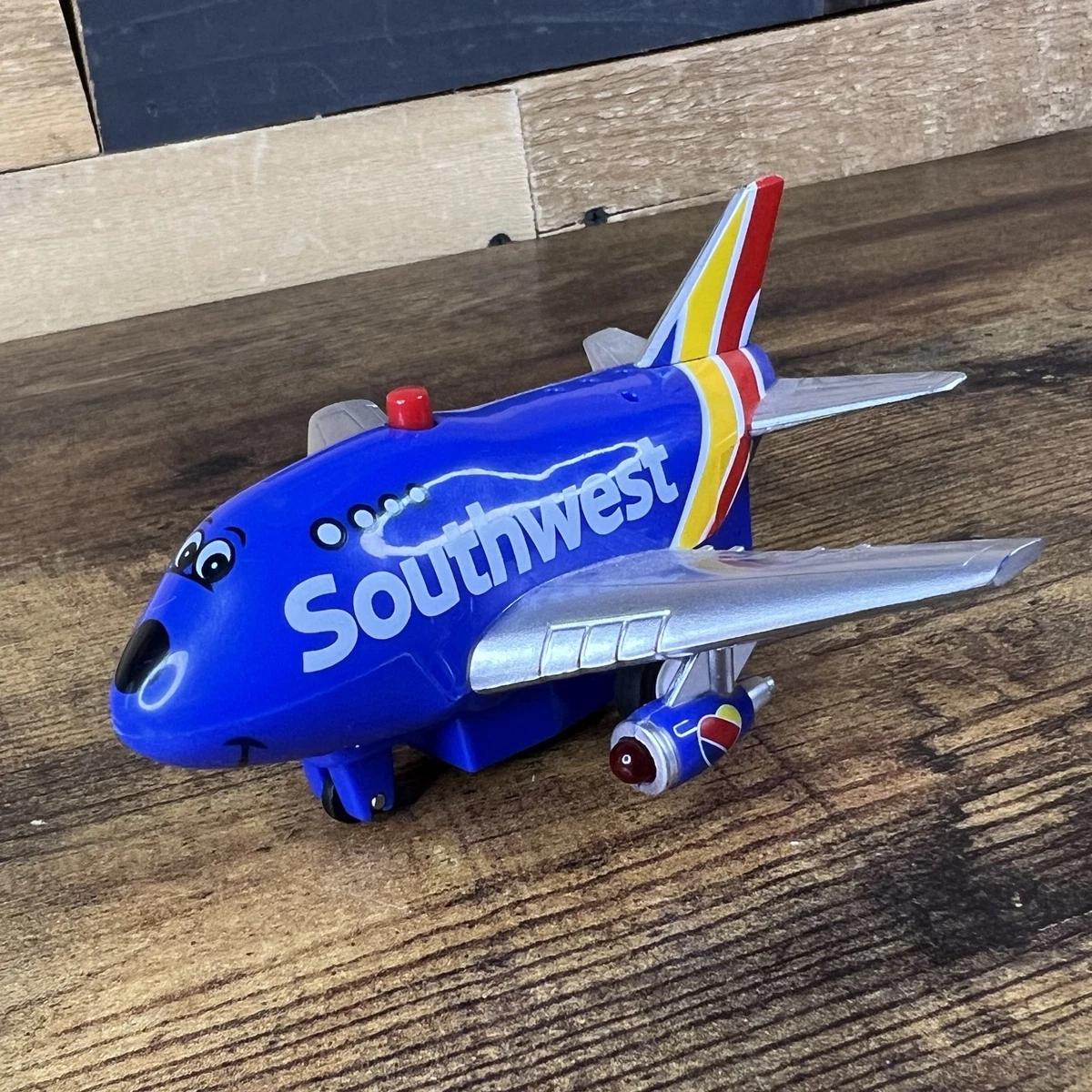 Daron Boeing 737 Diecast Aircraft & Spacecraft for sale | eBay Daron Boeing 737 Diecast Aircraft & Spacecraft for sale | eBay
