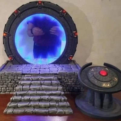 Stargate Luminous Resin Craft Decoration, Film Collection Gifts, Home Decoration