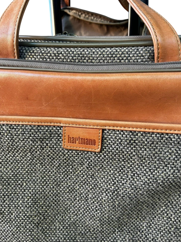 Equipaje de mano móvil rodante de cuero tweed vintage HARTMANN de 17” Foto 2 de 4
