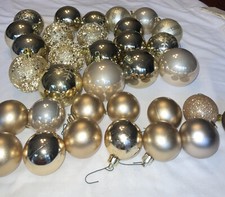 Christmas Ornaments Gold Color Balls Glittery Matt Shiny Lot 33