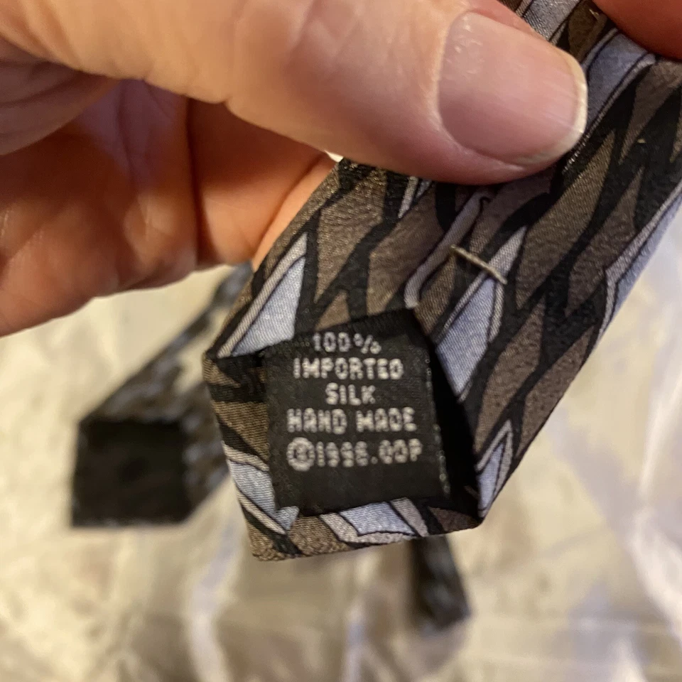 Juego de corbata suelta Grateful Dead Lucy octavo, hecha a mano 100 % seda ancha plateada Foto 3 de 4