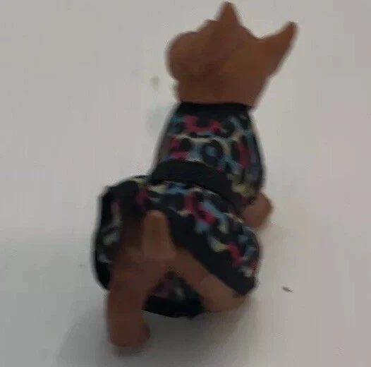 Real Littles Cutie Carries Rainbow Carrier Yorkshire 2022 Foto 3 de 4