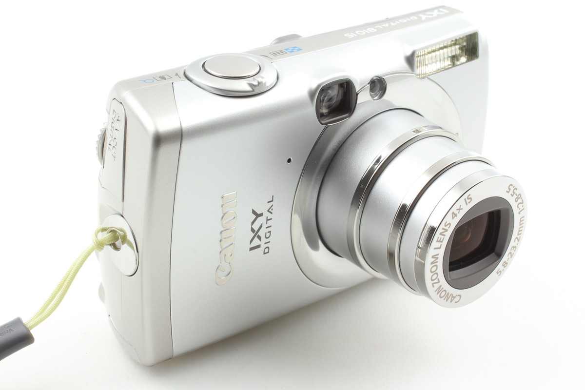 MINT IN BOX Canon IXY 810 IS 8.0MP 4X Zoom Digital Camera