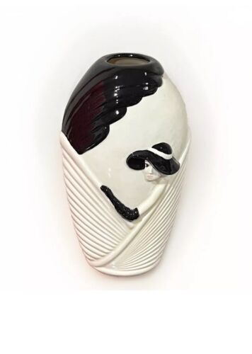 Lady Hat Art Deco Revival 80s 3D Vase Black and white Base