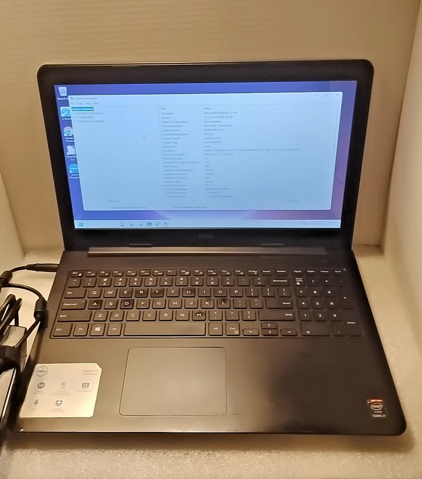 Dell Inspiron 15 15.6in. (1TB, Intel Core i5 4th Gen., 1.7GHz, 8 GB Win 11 Pro - Image 4 of 4