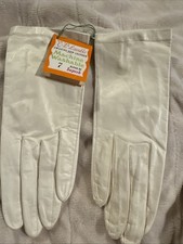 Vintage French Ivory Leather Gloves Size 7 Lavable New Old Stock