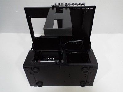 LIAN LI T60А PC case open frame LIAN LI T60А PC case open frame