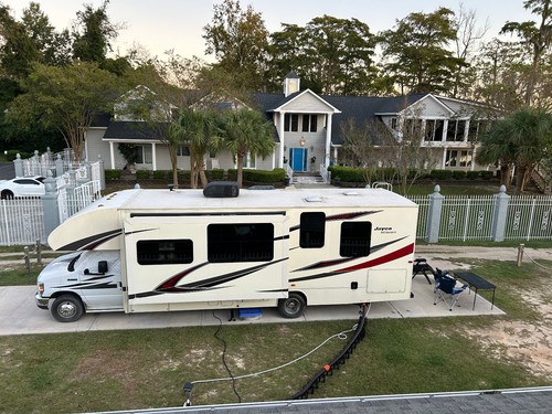2017 JAYCO Redhawk 29XK 32' Gas Class C Motorhome - 1 Slide Excellent Running RV