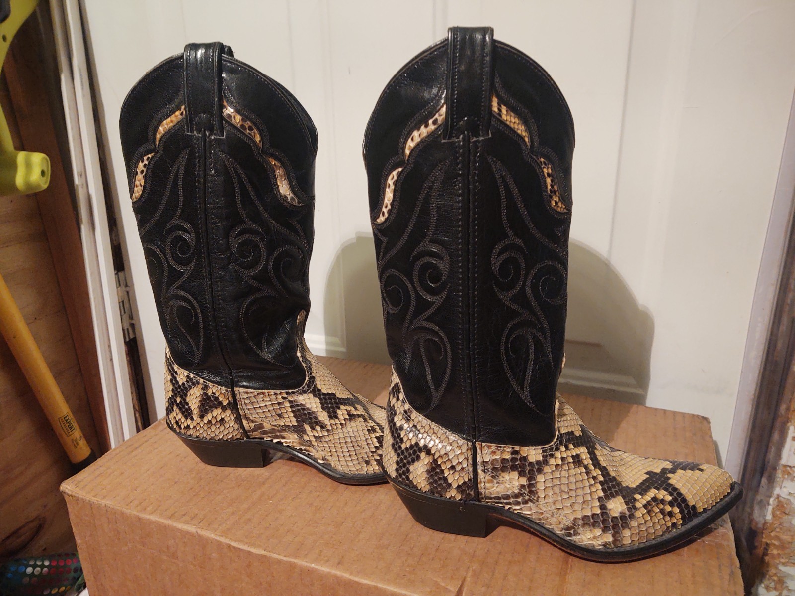 Vtg Code West Women’s Leather Python Snake Skin W… - image 2