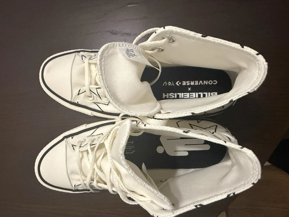 Sapatos Converse by You Billie Eilish tamanho 8 - Imagem 4 de 4