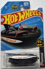 2026 Hot Wheels BATMAN 3/5 The Bat Boat 107/250