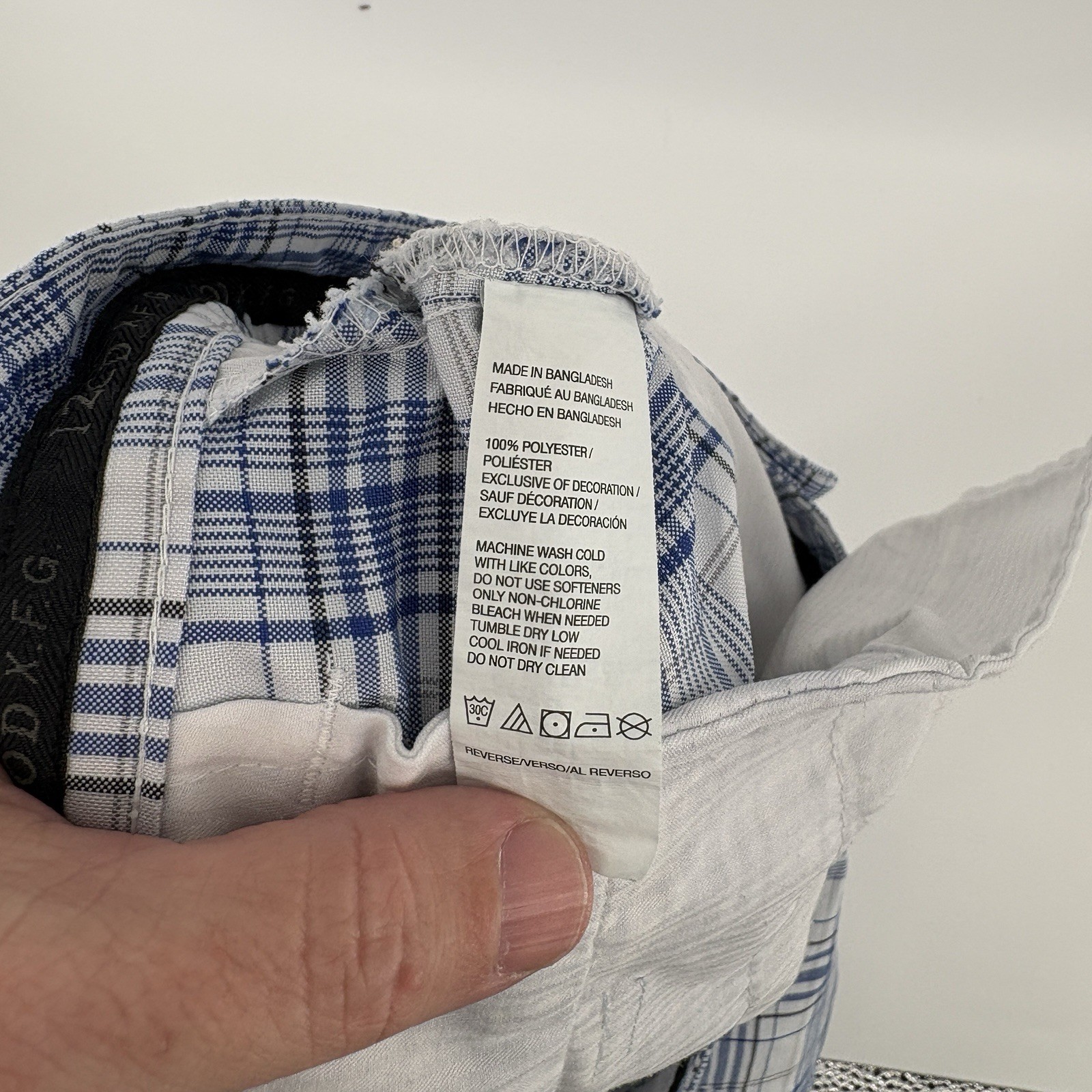 Izod PerformX Men's 36 Golf Shorts White Blue Plaid image 4
