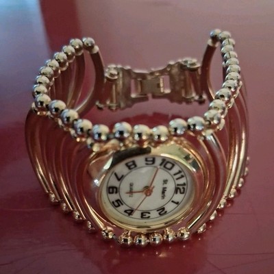 St. Moritz Women's Quartz Analog Watch White Dial Arabic, Gold/Silver Bracelet
