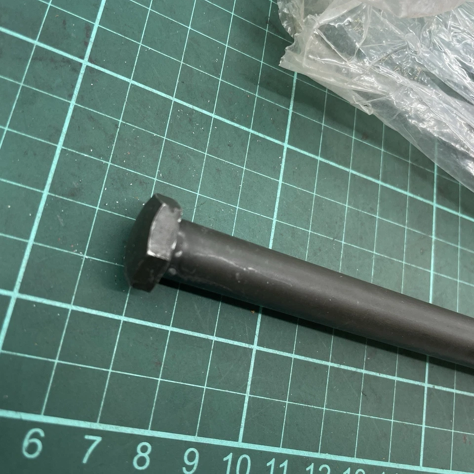 90121-KF9-900 подлинный Honda задняя подвеска болт вилка шарнир XL 100 125 NOS - Изображение 2 из 4