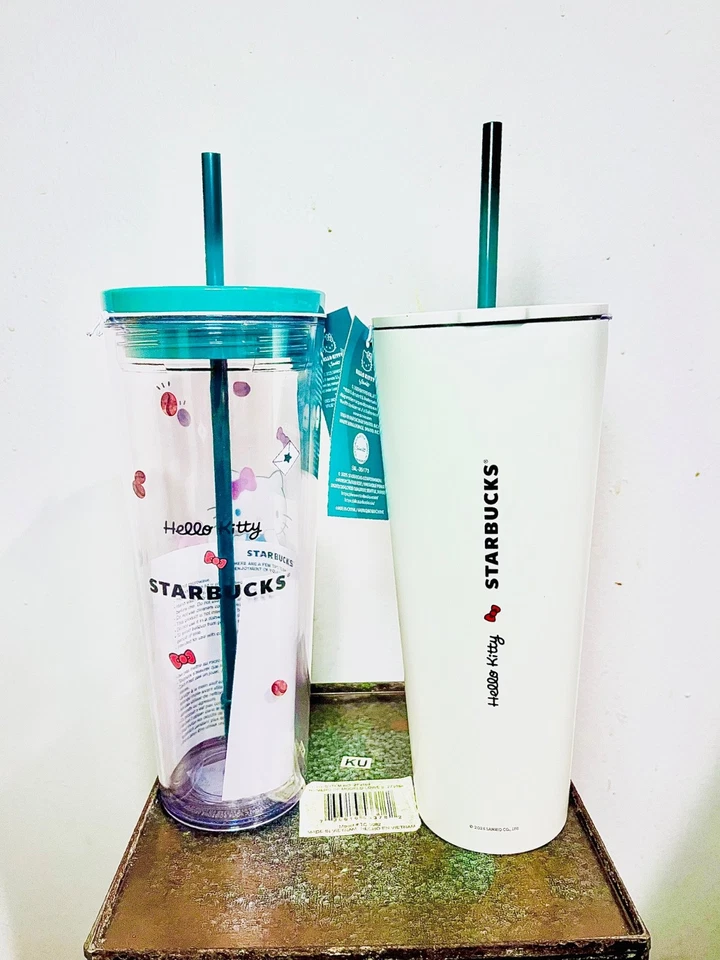 Juego de vasos gemelos Hello Kitty Holiday Starbucks raro de 20 oz Foto 2 de 2