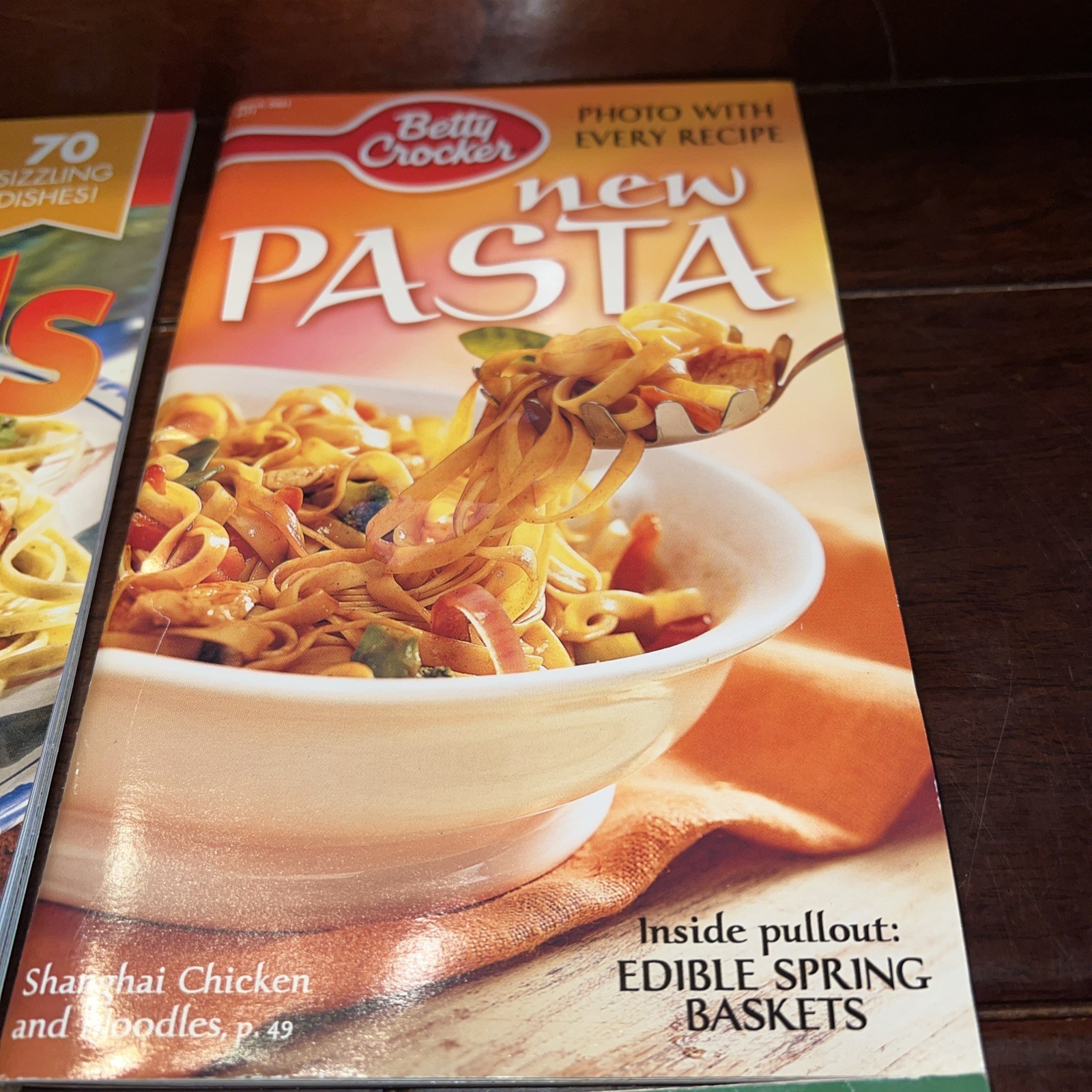 Lot of 9 PILLSBURY & BETTY  CROCKER   Cookbooks Booklets Christmas, Holidays