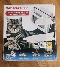 Cat Mate Elite Microchip/ID Disk Cat Flap W Timer Control 