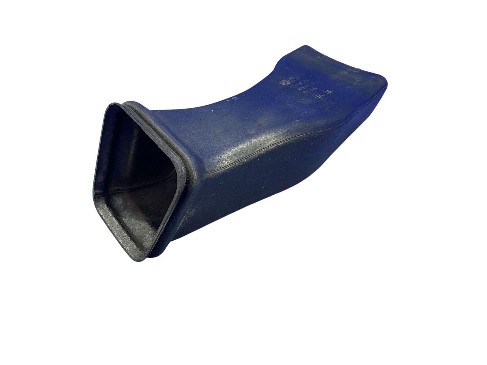Audi R8 2011-2015 Rear Right Intake duct hose P/N 427129528