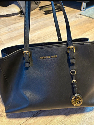 Michael Kors Damen Tragetasche Leder schwarz/ Top Zustand