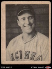 1939 Play Ball #99 Wally Berger Reds 2 - GOOD