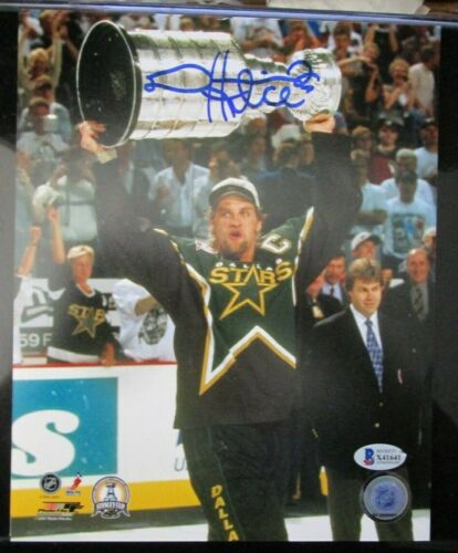 DERIAN HATCHER DALLAS STARS w/ CUP SIGNED 8x10 PHOTO BECKETT CERTIFIED BAS COA - Picture 1 of 1