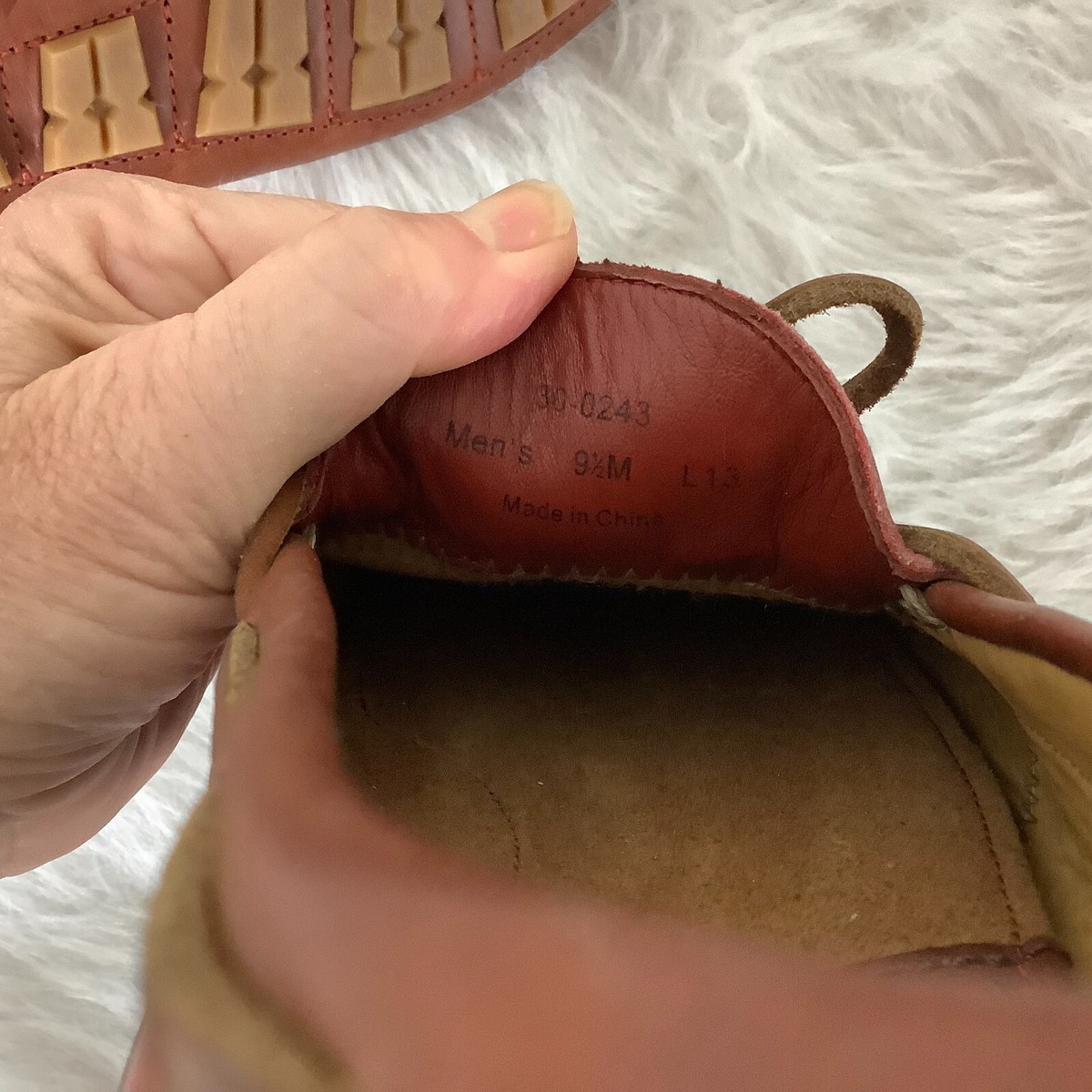 Trask Men\'s Red Leather Drake Driving Moccasin 9.5 Martin Drake Mens 9.5 M Brown Leather Moc Toe Tassel Loafers  main image 2