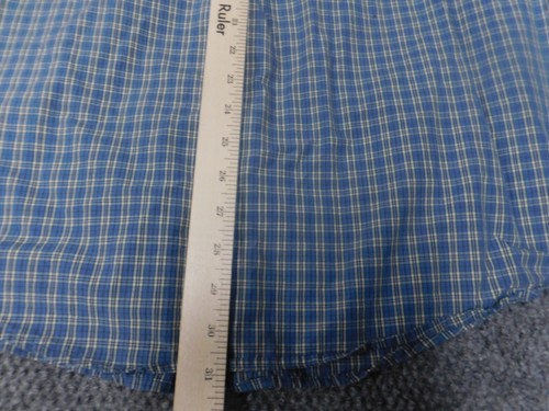 Roundtree and Yorke Mens Shirt Medium blue plaid two ply button down - Picture 10 of 11